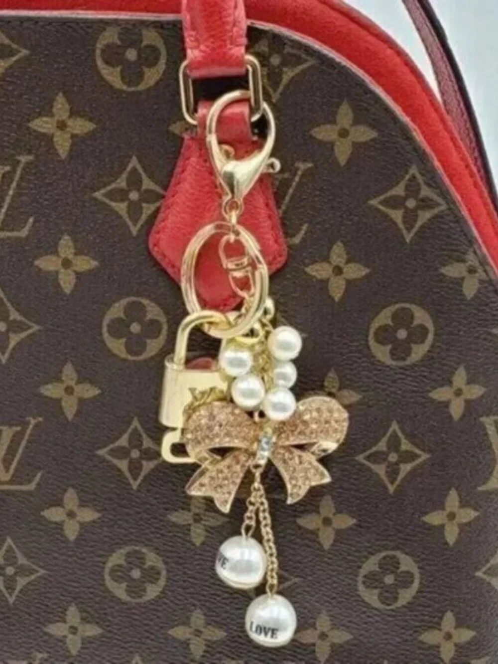 Louis Vuitton Gold Padlock 🔒 Key Set Authentic LV w/ Unbranded Keychain